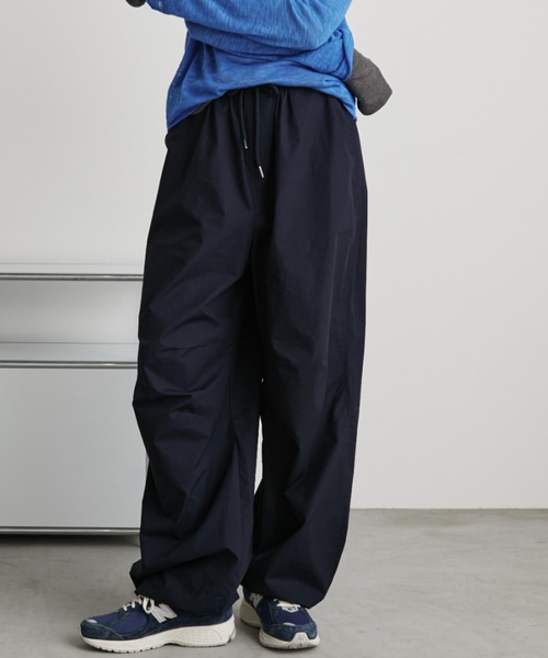 Auntie Rosa Holiday（アンティローザホリデー）の「ボリュームワイドレッグパンツ / サイズ展開あり（その他パンツ・レディース・ブルー/ブラック/アイボリー/ネイビー・SMALL/MEDIUM）」の4枚目の写真