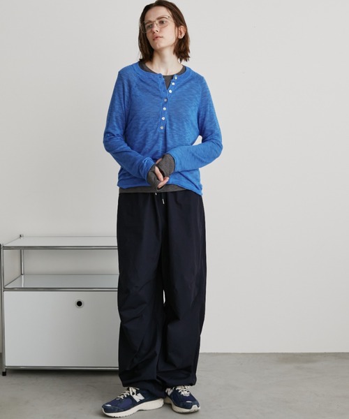 Auntie Rosa Holiday（アンティローザホリデー）の「ボリュームワイドレッグパンツ / サイズ展開あり（その他パンツ・レディース・ブルー/ブラック/アイボリー/ネイビー・SMALL/MEDIUM）」の18枚目の写真