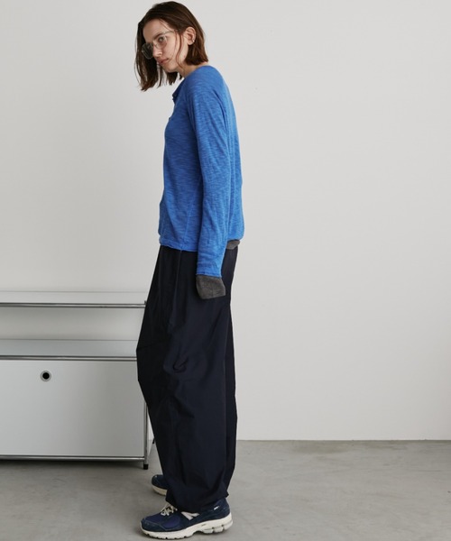 Auntie Rosa Holiday（アンティローザホリデー）の「ボリュームワイドレッグパンツ / サイズ展開あり（その他パンツ・レディース・ブルー/ブラック/アイボリー/ネイビー・SMALL/MEDIUM）」の16枚目の写真