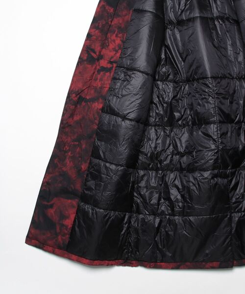 Y-3（ワイスリー）の「Y-3 AOP PADDED HOODED PARKA（ダウンジャケット/コート・メンズ・マルチ・MEDIUM/SMALL/X-SMALL/LARGE）」の4枚目の写真
