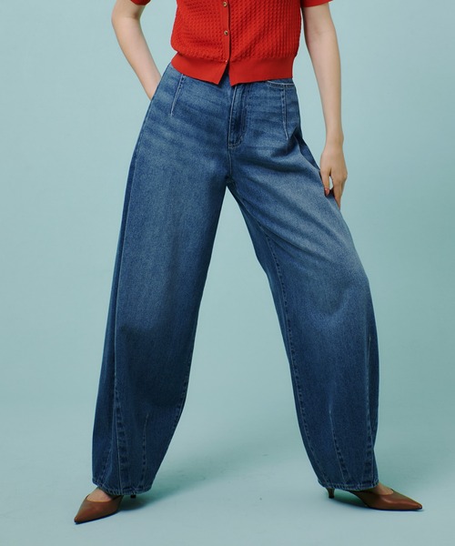 allureville(アルアバイル)の「セミバギーデニムパンツ(デニムパンツ・レディース・ブルー・1/2)」の19枚目の写真