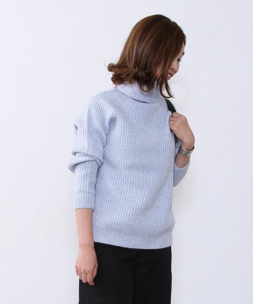coen（コーエン）の「バルキーニットオフタートルネックプルオーバー（ニット/セーター・レディース・オフホワイト/グレー/ライトブルー・MEDIUM/LARGE）」の11枚目の写真