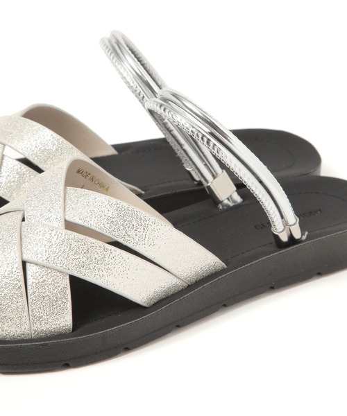 GLOBAL WORK（グローバルワーク）の「らくっション2WAYラメサンダル/494066（サンダル・レディース・シルバー/ブラック/ゴールド・LARGE/MEDIUM）」の13枚目の写真