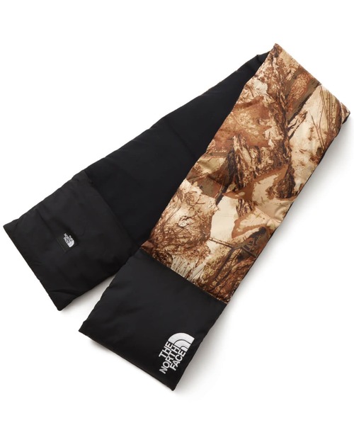 THE NORTH FACE（ザノースフェイス）の「THE NORTH FACE Nuptse Muffler / ザ・ノース・フェイス ヌプシ マフラー（マフラー・メンズ・カモフラージュ/ブラック/グレー・FREE）」の3枚目の写真