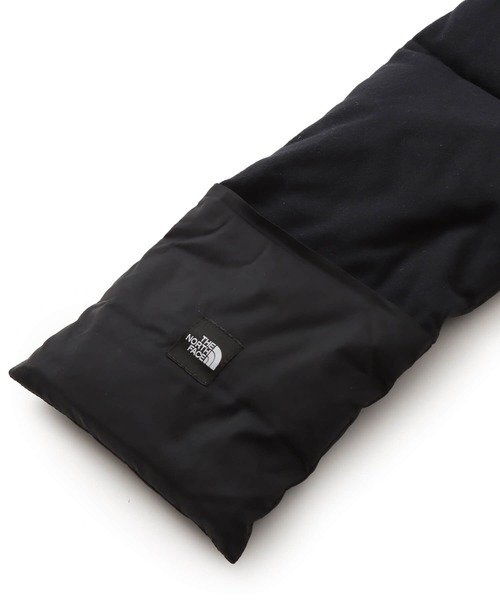 THE NORTH FACE（ザノースフェイス）の「THE NORTH FACE Nuptse Muffler / ザ・ノース・フェイス ヌプシ マフラー（マフラー・メンズ・カモフラージュ/ブラック/グレー・FREE）」の11枚目の写真