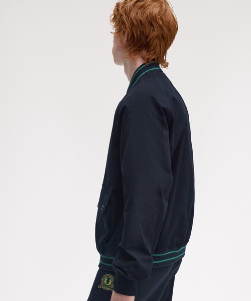 FRED PERRY(フレッドペリー)の「Tennis Badge Bomber Jacket/テニスバッジボンバージャケット(ブルゾン・メンズ・ネイビー・M/L/S)」の5枚目の写真
