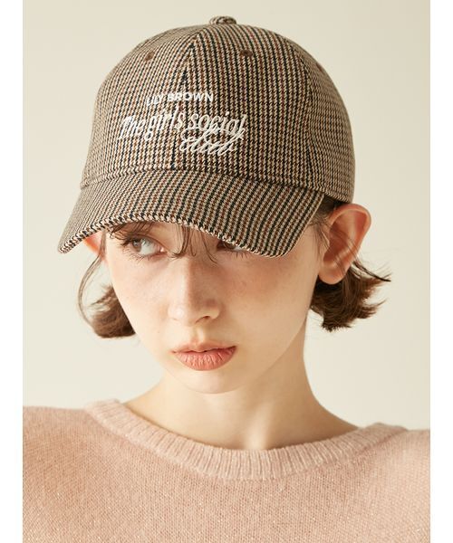 LILY BROWN（リリーブラウン）の「エンブロイダリーロゴキャップ（キャップ・レディース・ブラウン/ピンク/チェック・F）」の3枚目の写真