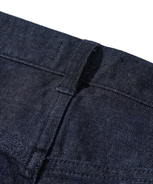 TETE HOMME（テットオム）の「テーパードスキニーデニム（デニムパンツ・メンズ・ネイビー・マルチサイズ）」の13枚目の写真