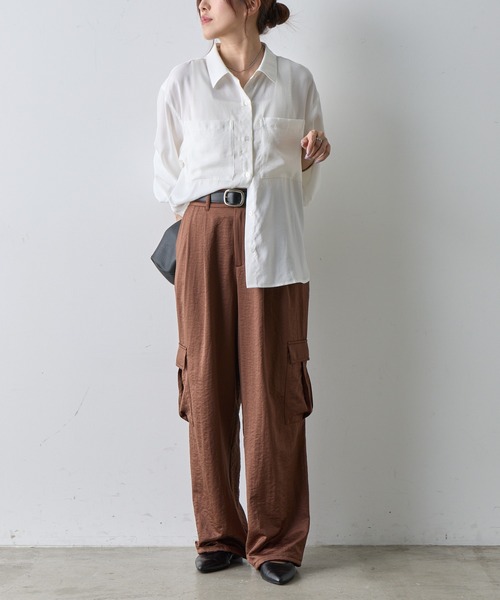 COLONY 2139（コロニートゥーワンスリーナイン）の「エステルワッシャー袖リブシャツ（シャツ/ブラウス・レディース・ブラック/ホワイト/ブラウン・FREE）」の8枚目の写真