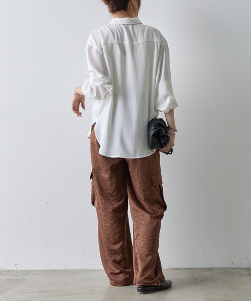 COLONY 2139（コロニートゥーワンスリーナイン）の「エステルワッシャー袖リブシャツ（シャツ/ブラウス・レディース・ブラック/ホワイト/ブラウン・FREE）」の10枚目の写真