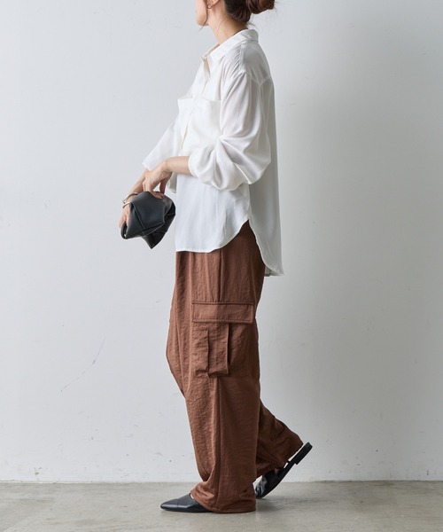 COLONY 2139（コロニートゥーワンスリーナイン）の「エステルワッシャー袖リブシャツ（シャツ/ブラウス・レディース・ブラック/ホワイト/ブラウン・FREE）」の9枚目の写真