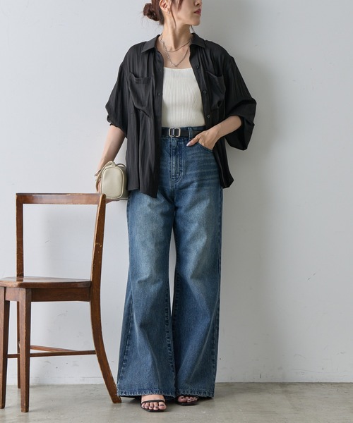 COLONY 2139（コロニートゥーワンスリーナイン）の「エステルワッシャー袖リブシャツ（シャツ/ブラウス・レディース・ブラック/ホワイト/ブラウン・FREE）」の15枚目の写真