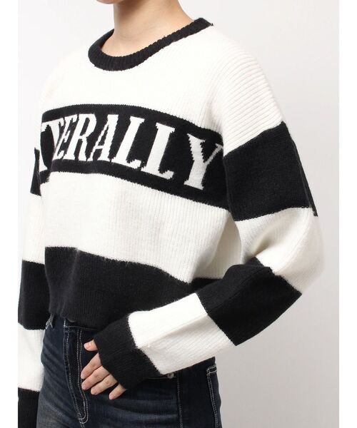 GYDA（ジェイダ）の「LITERALLYボーダーショートニットトップス（ニット/セーター・レディース・レッド/ブラック/ブルー・FREE）」の9枚目の写真