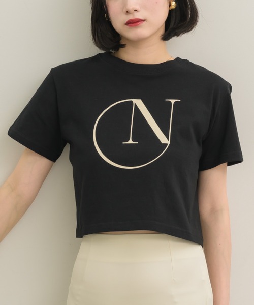 NEUNA（ヌナ）の「【NEUNA ORIGINAL】ロゴT（Tシャツ/カットソー・レディース・ホワイト/ブラック・SMALL/MEDIUM）」の5枚目の写真