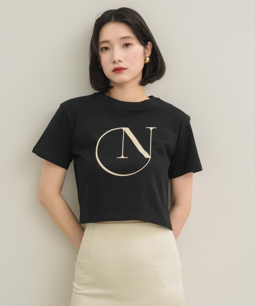 NEUNA（ヌナ）の「【NEUNA ORIGINAL】ロゴT（Tシャツ/カットソー・レディース・ホワイト/ブラック・SMALL/MEDIUM）」の8枚目の写真
