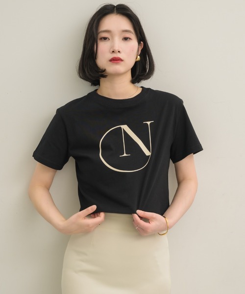 NEUNA（ヌナ）の「【NEUNA ORIGINAL】ロゴT（Tシャツ/カットソー・レディース・ホワイト/ブラック・SMALL/MEDIUM）」の6枚目の写真