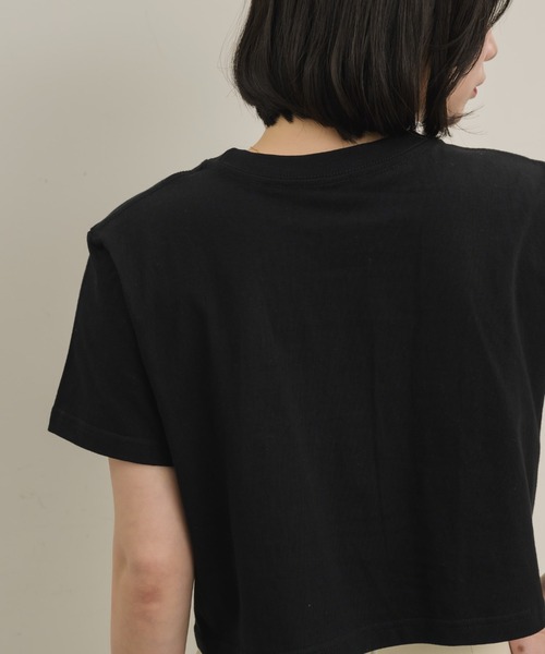 NEUNA（ヌナ）の「【NEUNA ORIGINAL】ロゴT（Tシャツ/カットソー・レディース・ホワイト/ブラック・SMALL/MEDIUM）」の13枚目の写真