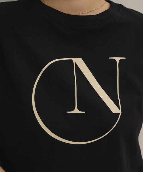 NEUNA（ヌナ）の「【NEUNA ORIGINAL】ロゴT（Tシャツ/カットソー・レディース・ホワイト/ブラック・SMALL/MEDIUM）」の12枚目の写真