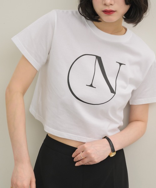 NEUNA（ヌナ）の「【NEUNA ORIGINAL】ロゴT（Tシャツ/カットソー・レディース・ホワイト/ブラック・SMALL/MEDIUM）」の16枚目の写真