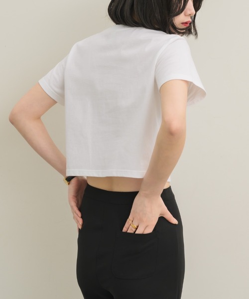 NEUNA（ヌナ）の「【NEUNA ORIGINAL】ロゴT（Tシャツ/カットソー・レディース・ホワイト/ブラック・SMALL/MEDIUM）」の20枚目の写真