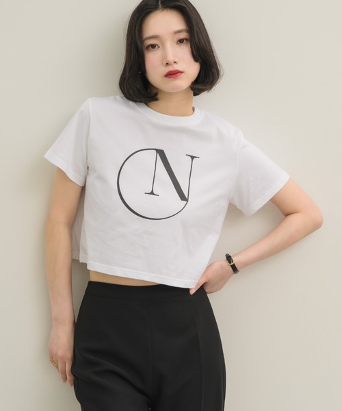 NEUNA（ヌナ）の「【NEUNA ORIGINAL】ロゴT（Tシャツ/カットソー・レディース・ホワイト/ブラック・SMALL/MEDIUM）」の22枚目の写真