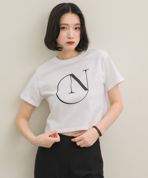 NEUNA（ヌナ）の「【NEUNA ORIGINAL】ロゴT（Tシャツ/カットソー・レディース・ホワイト/ブラック・SMALL/MEDIUM）」の21枚目の写真