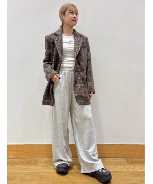 GAP(ギャップ)の「リラックス ブレザージャケット(テーラードジャケット・レディース・ブラウン・XS/S/M/L/XXS)」の6枚目の写真