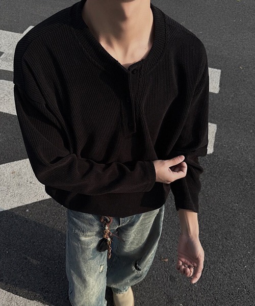 Ressaca(レサーカ)の「オーバーサイズヘンリーネックロンT(Tシャツ/カットソー・メンズ・オフホワイト/ブラック・L/M/XL)」の13枚目の写真