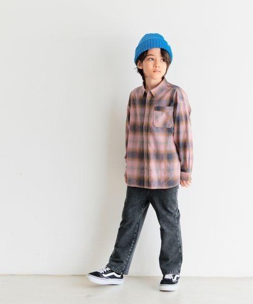 BAYFLOW（ベイフロー）の「[ぐんとのび～る!]フレアカットデニムパンツ(KIDS)（デニムパンツ・キッズ・ブルー/ブラック・110cm/120cm/130cm/140cm/150cm）」の3枚目の写真