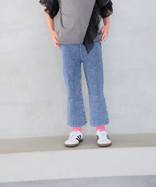BAYFLOW（ベイフロー）の「[ぐんとのび～る!]フレアカットデニムパンツ(KIDS)（デニムパンツ・キッズ・ブルー/ブラック・110cm/120cm/130cm/140cm/150cm）」の10枚目の写真