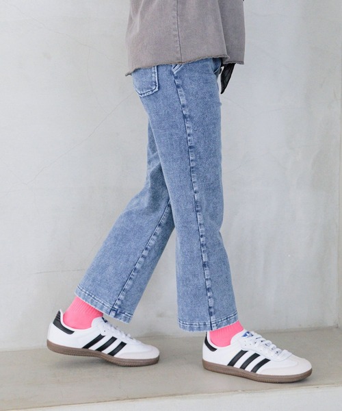 BAYFLOW（ベイフロー）の「[ぐんとのび～る!]フレアカットデニムパンツ(KIDS)（デニムパンツ・キッズ・ブルー/ブラック・110cm/120cm/130cm/140cm/150cm）」の12枚目の写真