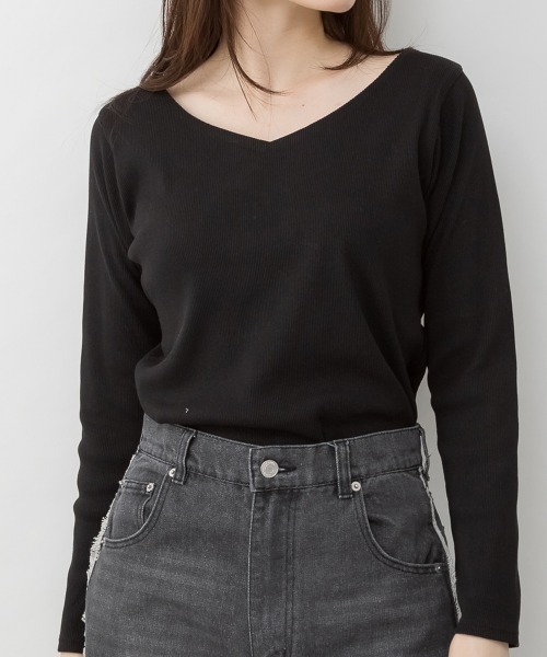 RCD(アールシーディー)の「2×2リブVネックカットソー(Tシャツ/カットソー・レディース・杢グレー/オフホワイト/ベージュ/ブラック/カーキ・L/M/4L/3L/LL)」の3枚目の写真