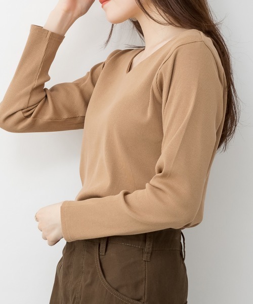 RCD(アールシーディー)の「2×2リブVネックカットソー(Tシャツ/カットソー・レディース・杢グレー/オフホワイト/ベージュ/ブラック/カーキ・L/M/4L/3L/LL)」の15枚目の写真