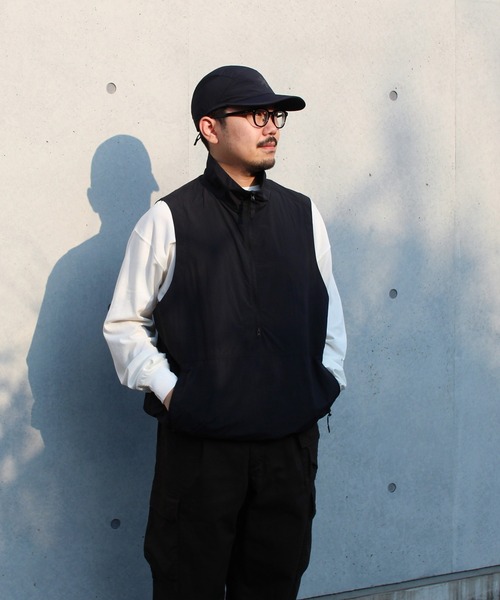 Snow Peak（スノーピーク）の「Snow Peak / Nylon Tussah Utility Storage Vest  ナイロンタッサーユーティリティストレージベスト（ベスト・メンズ・ライトグレー/ネイビー/ブラック・XL/L/M/S/1）」の4枚目の写真