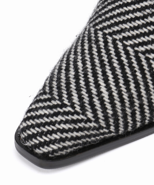 GRISE（グリーズ）の「GRISE3cmクロスストラップマニッシュ（ローファー・レディース・ホワイト系その他/ブラック/ブラウン・25cm/24.5cm/22.5cm/22cm/23.5cm/23cm/24cm）」の19枚目の写真