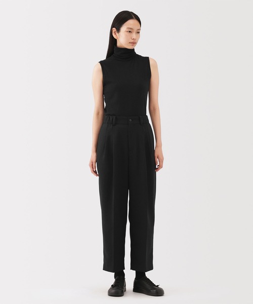 MUJI Labo(ムジラボ)の「〔MUJI Labo〕婦人 コットンカシミヤタートルネックノースリーブTシャツ(Tシャツ/カットソー・レディース・グレー系/オフホワイト/ブラック・L/M/XL/S)」の1枚目の写真