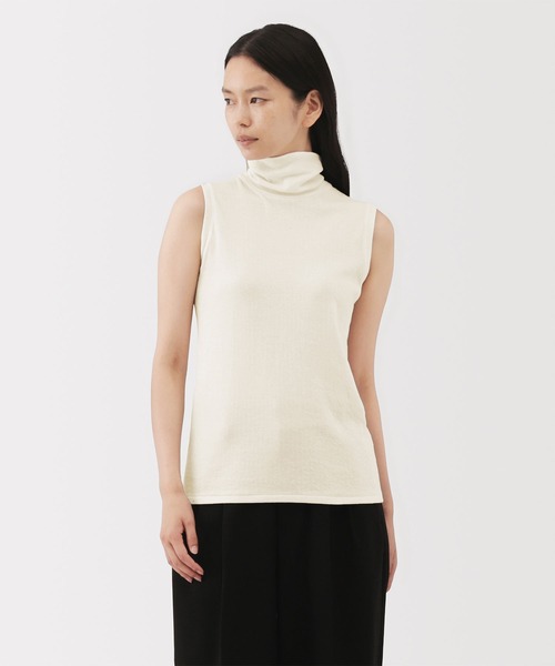 MUJI Labo(ムジラボ)の「〔MUJI Labo〕婦人 コットンカシミヤタートルネックノースリーブTシャツ(Tシャツ/カットソー・レディース・グレー系/オフホワイト/ブラック・L/M/XL/S)」の4枚目の写真