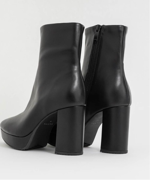 RANDA（ランダ）の「晴雨兼用 チャンキーヒールベーシックショートブーツ（ブーツ・レディース・ダークブラウン/アイボリー/ブラック系その他2/ブラック系その他・S/M/LL/L）」の8枚目の写真