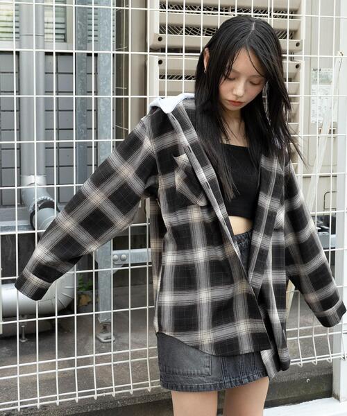 WEGO(ウィゴー)の「WEGO/裏毛フードチェックシャツ(シャツ/ブラウス・レディース・ブラウン系その他2/ブラック系その他2・FREE)」の5枚目の写真