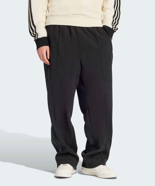 adidas（アディダス）の「プレミアム トラック パンツ