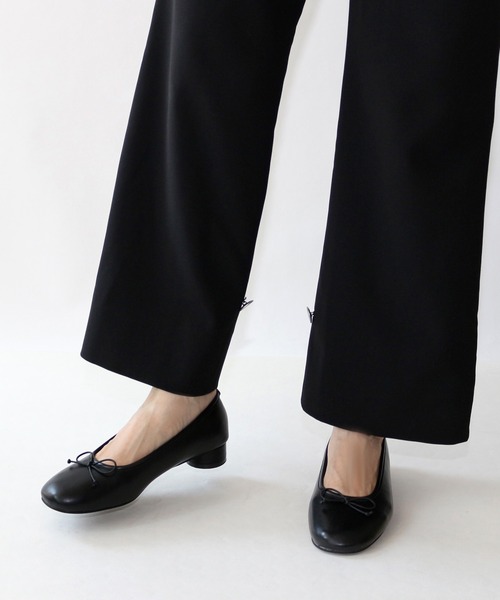 Fin（フィン）の「丸ヒールバレエシューズ【低反発スポンジ入り】（バレエシューズ・レディース・ブラック/ベージュ/ブラウン・23.5cm/23cm/22.5cm/25cm/24.5cm/24cm）」の14枚目の写真