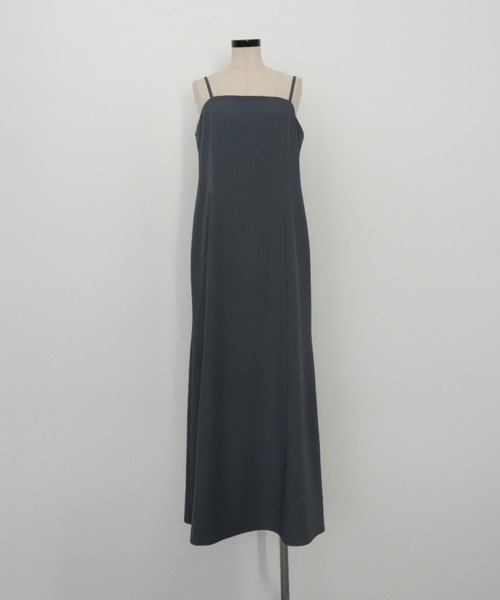 et.UNiVER（エトユニベール）の「Petal embroidery dress（ドレス