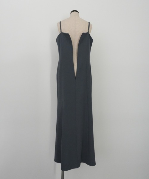 et.UNiVER（エトユニベール）の「Petal embroidery dress（ドレス