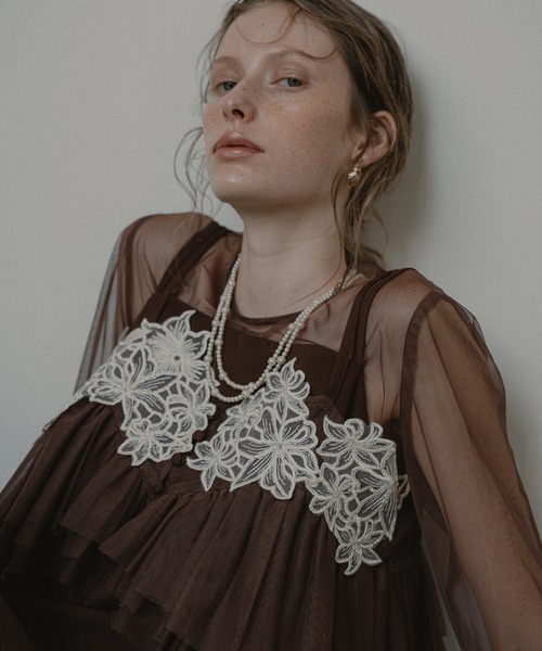 Petal embroidery dress（ドレス）｜et.UNiVER（エトユニベール）の