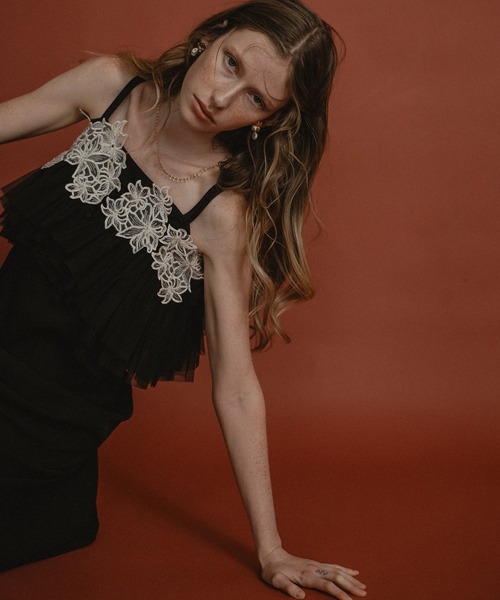 Petal embroidery dress（ドレス）｜et.UNiVER（エトユニベール）の