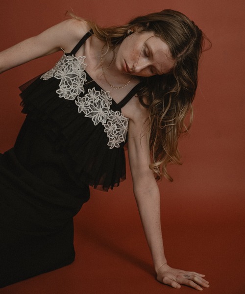 Petal embroidery dress（ドレス）｜et.UNiVER（エトユニベール）の