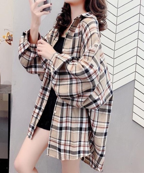 SPIGA（スピーガ）の「ﾎﾞﾘｭｰﾑｽﾘｰﾌﾞﾁｪｯｸｼｬﾂ（シャツ/ブラウス・レディース・ブルー系その他2/ブルー系その他/マルチ/ブラック×ホワイト/ブルー/グリーン/イエロー/ピンク/グレー/ブラウン/ベージュ/パープル/ブラック・X-LARGE/MEDIUM/LARGE/SMALL）」の6枚目の写真