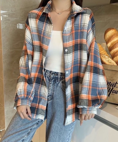 SPIGA（スピーガ）の「ﾎﾞﾘｭｰﾑｽﾘｰﾌﾞﾁｪｯｸｼｬﾂ（シャツ/ブラウス・レディース・ブルー系その他2/ブルー系その他/マルチ/ブラック×ホワイト/ブルー/グリーン/イエロー/ピンク/グレー/ブラウン/ベージュ/パープル/ブラック・X-LARGE/MEDIUM/LARGE/SMALL）」の9枚目の写真