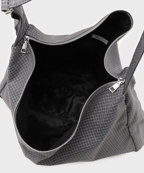 セール】ルーズビッグショルダーバッグ／たすき掛け／ビッグ／A3サイズ