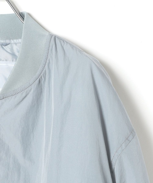 HEREIAM(ヘレイアム)の「【HEREIAM MEN】撥水&軽量&ユニセックス/エアサーマルMA-1(MA-1・メンズ・ブラック/ブルー・S-M/M-L)」の15枚目の写真